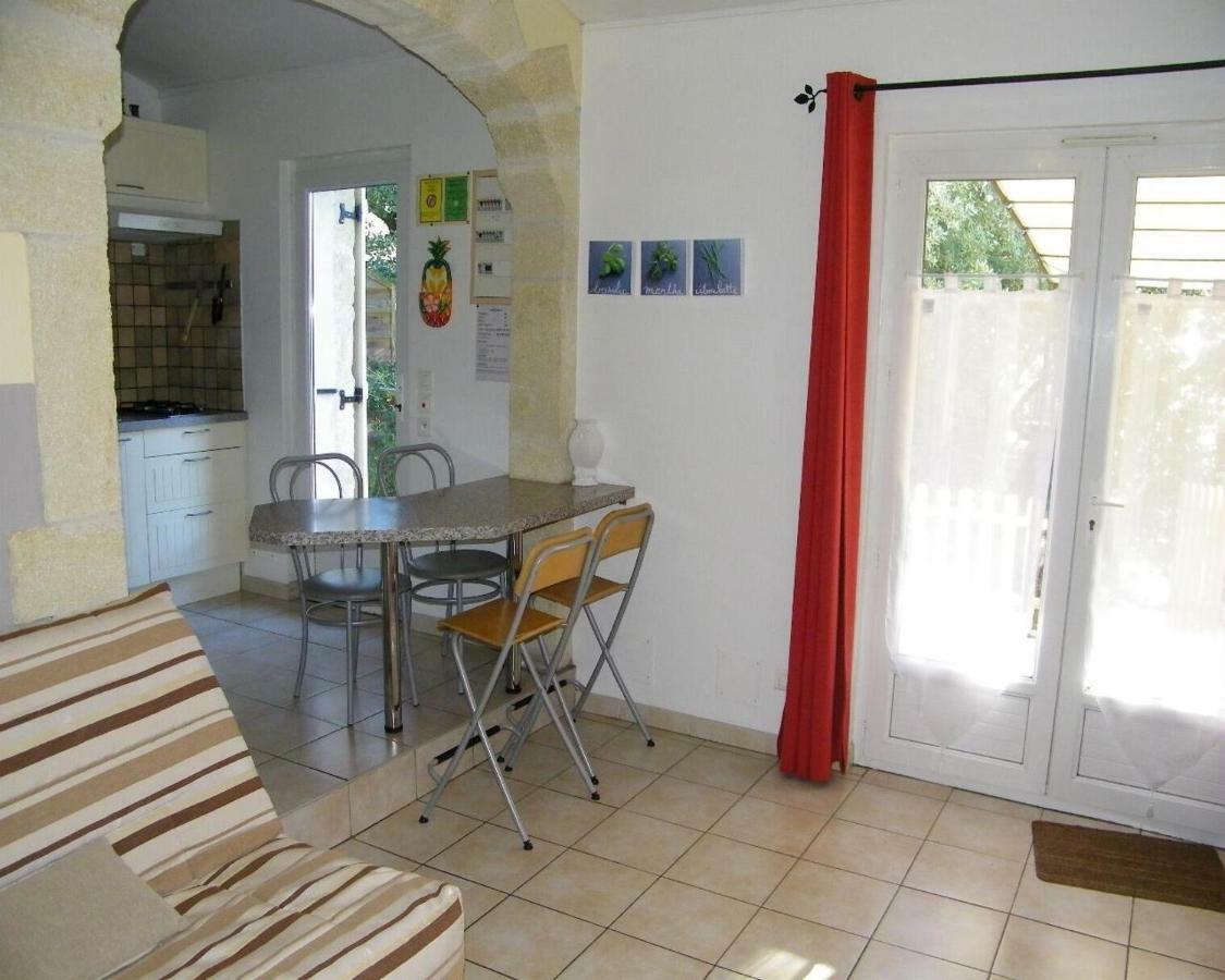 Domaine Du Bois Gite Bleuette Galargues ภายนอก รูปภาพ